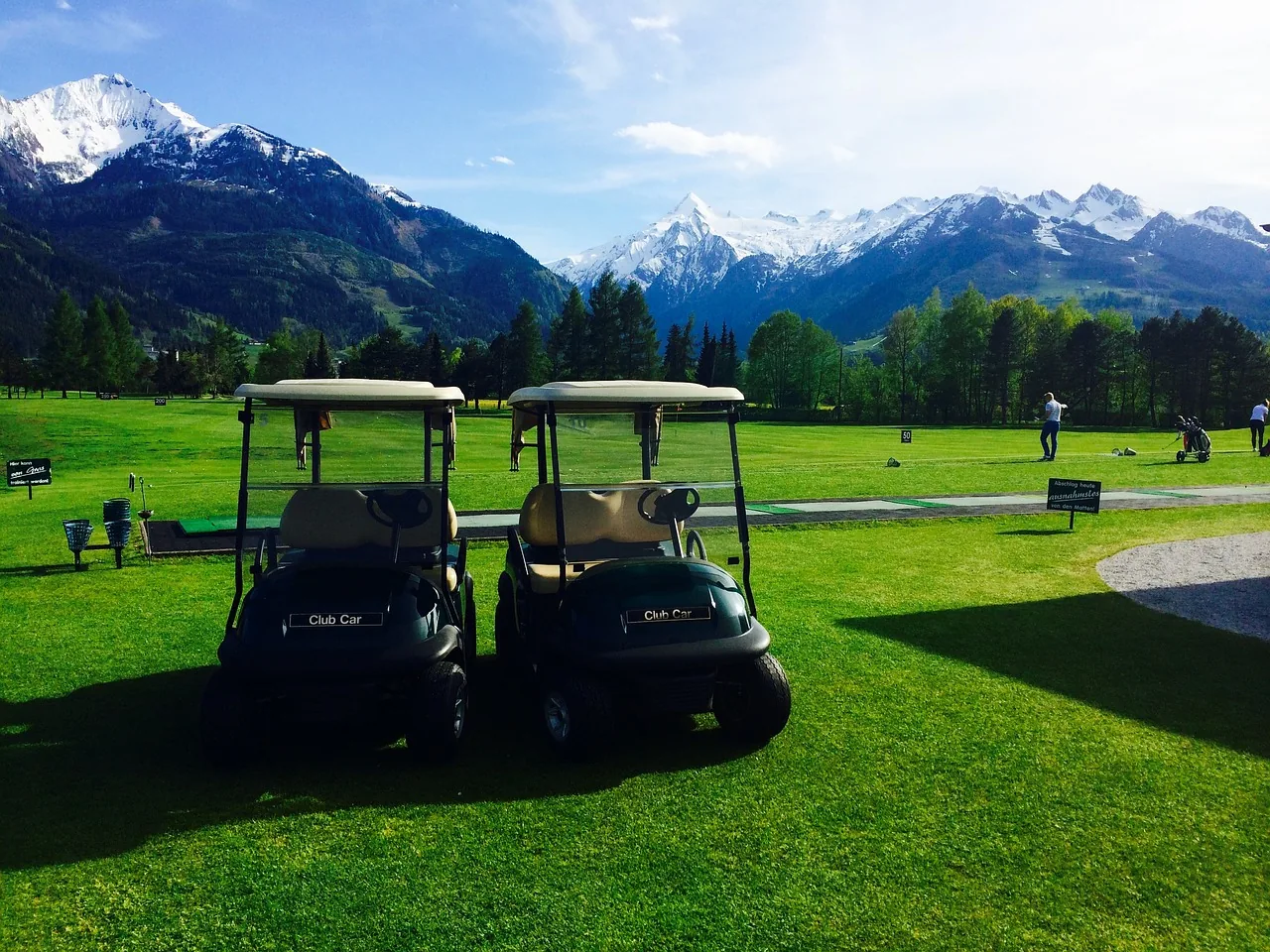 Golfplatz im Golfclub — die Heimat von Golfancy