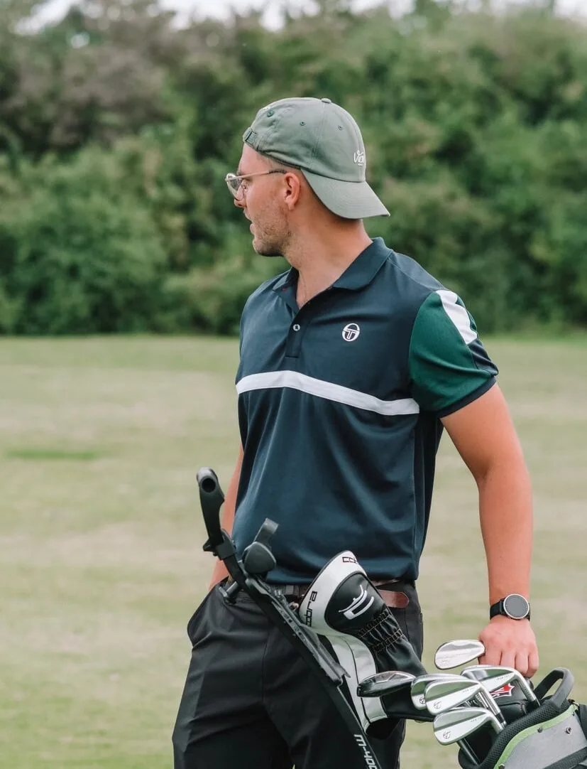 Golfer auf dem Platz — Sparring auf Augenhöhe